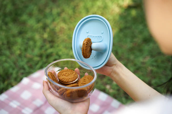 Monchis - Powder Blue